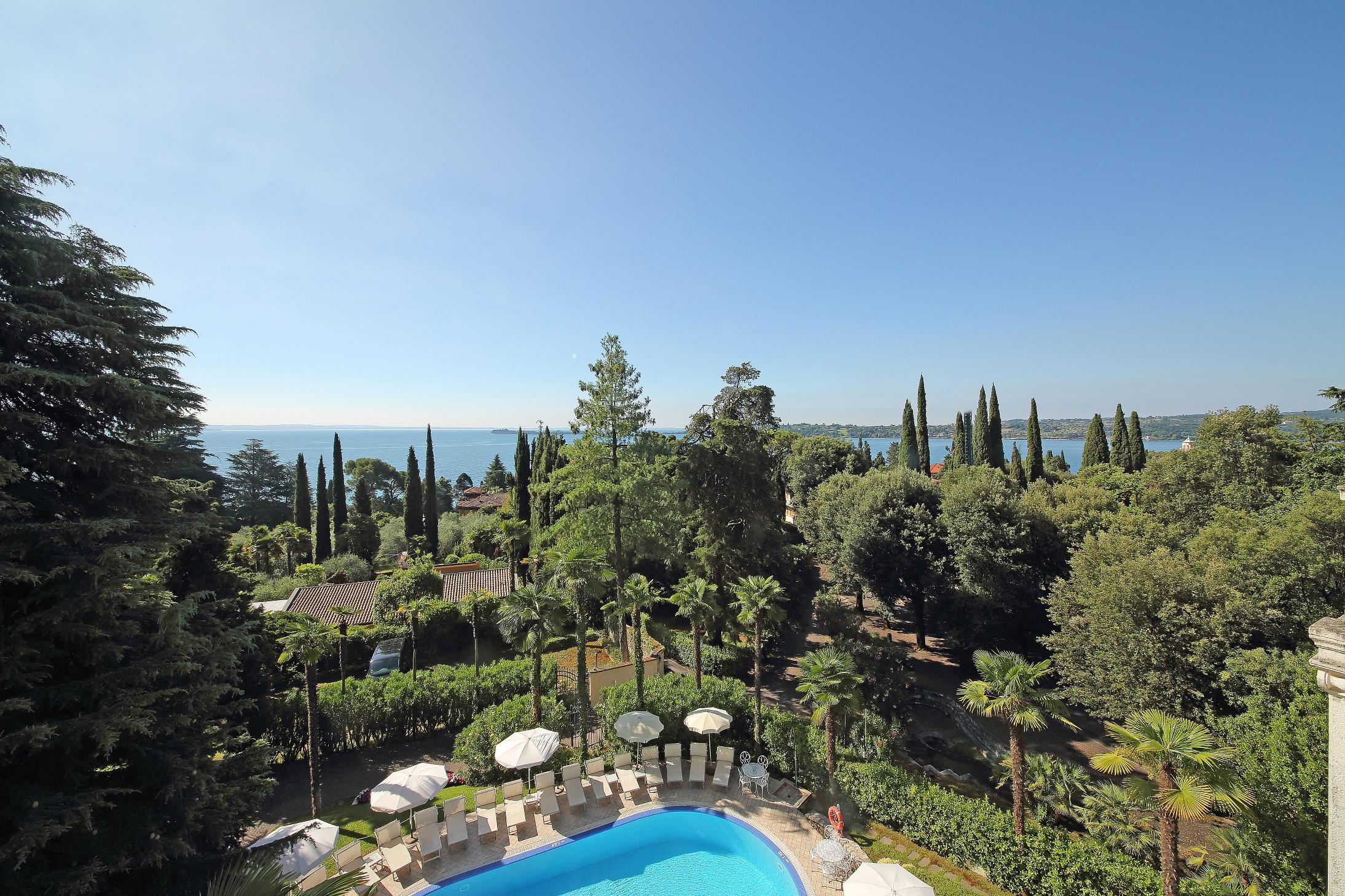 Villa Sofia Hotel Gardone Riviera Ngoại thất bức ảnh