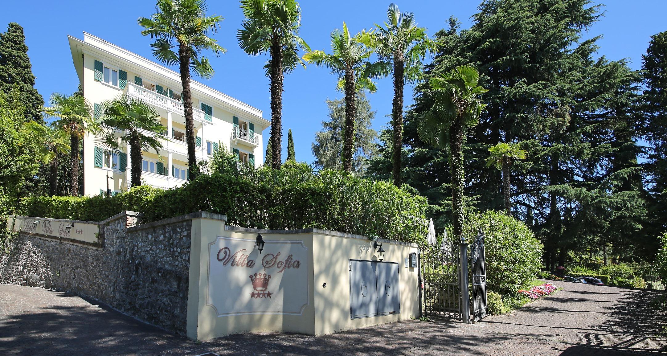 Villa Sofia Hotel Gardone Riviera Ngoại thất bức ảnh