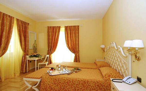 Villa Sofia Hotel Gardone Riviera Ngoại thất bức ảnh